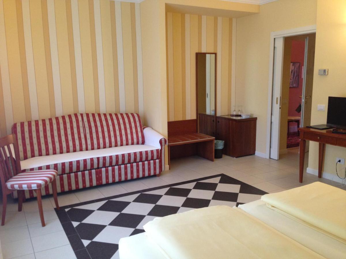 Hotel Villa Delle Palme Cannobio Buitenkant foto