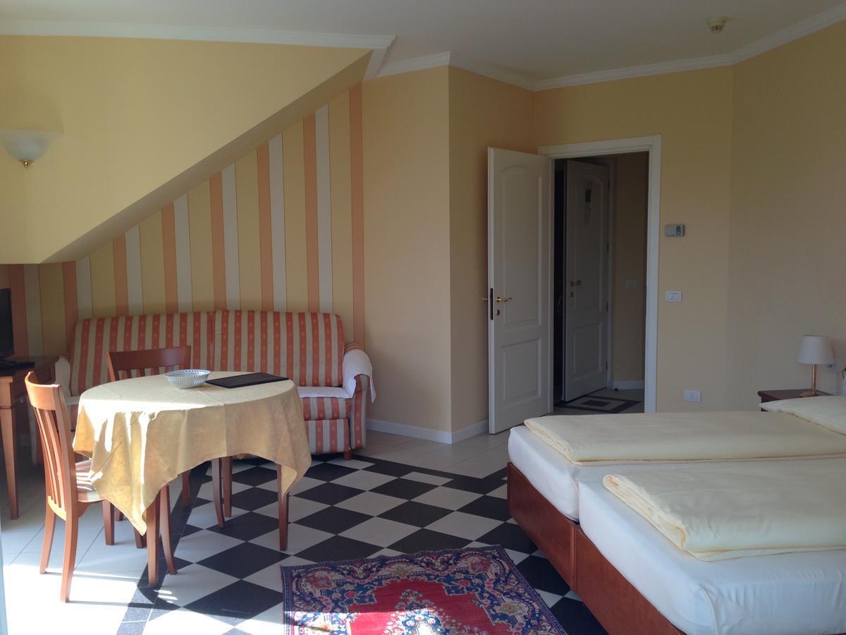 Hotel Villa Delle Palme Cannobio Buitenkant foto